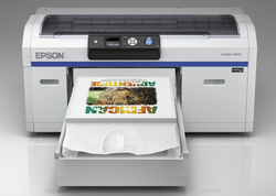 SureColor SC-F2000 – новый текстильный принтер от Epson