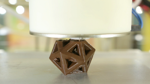 Конфета, напечатанная на 3D-принтере
